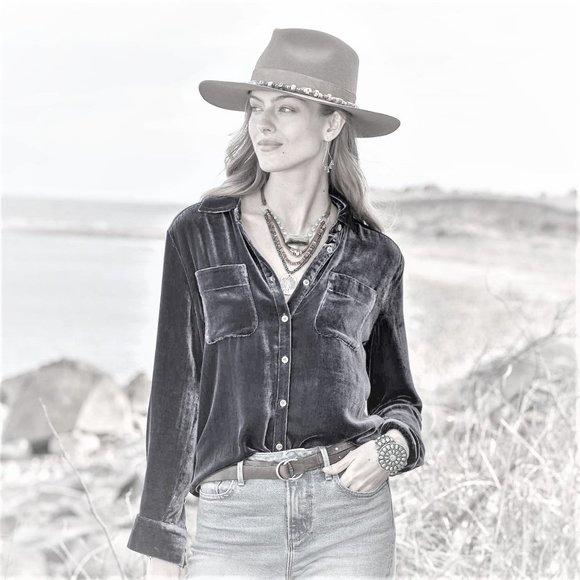 Anthropologie Tops - Anthropologie Relaxed Grey Velvet Button Down Shirt Size XL